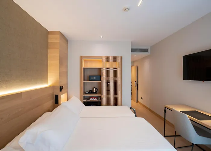 Zenit فندق بلباو