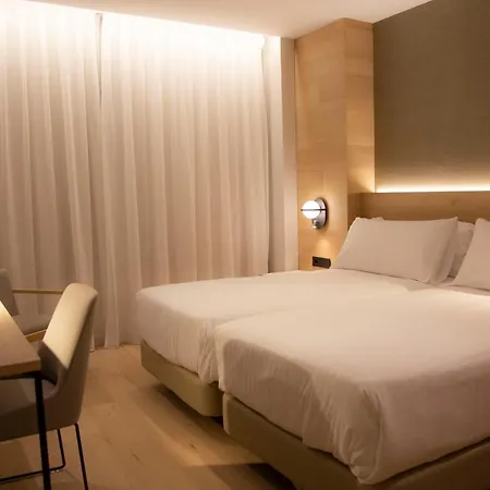 Zenit Hotel 4*