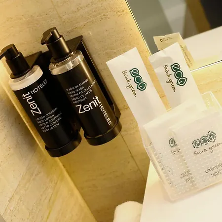 Hotel Zenit 4*