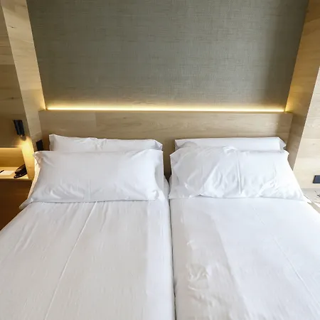 Hotel Zenit