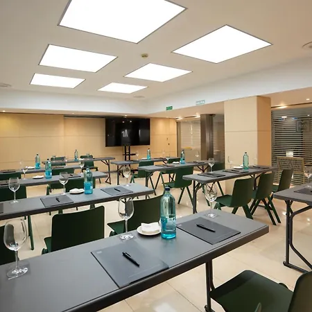 ゼニット ホテル